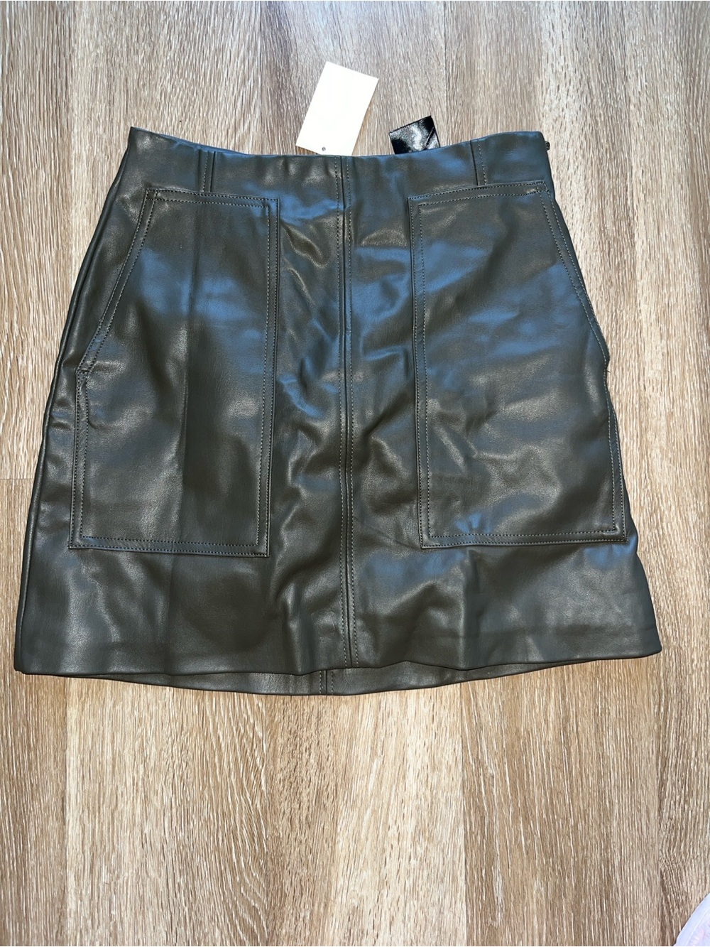 H&M Olive Green Faux Leather Mini Skirt with Front Patch Pockets